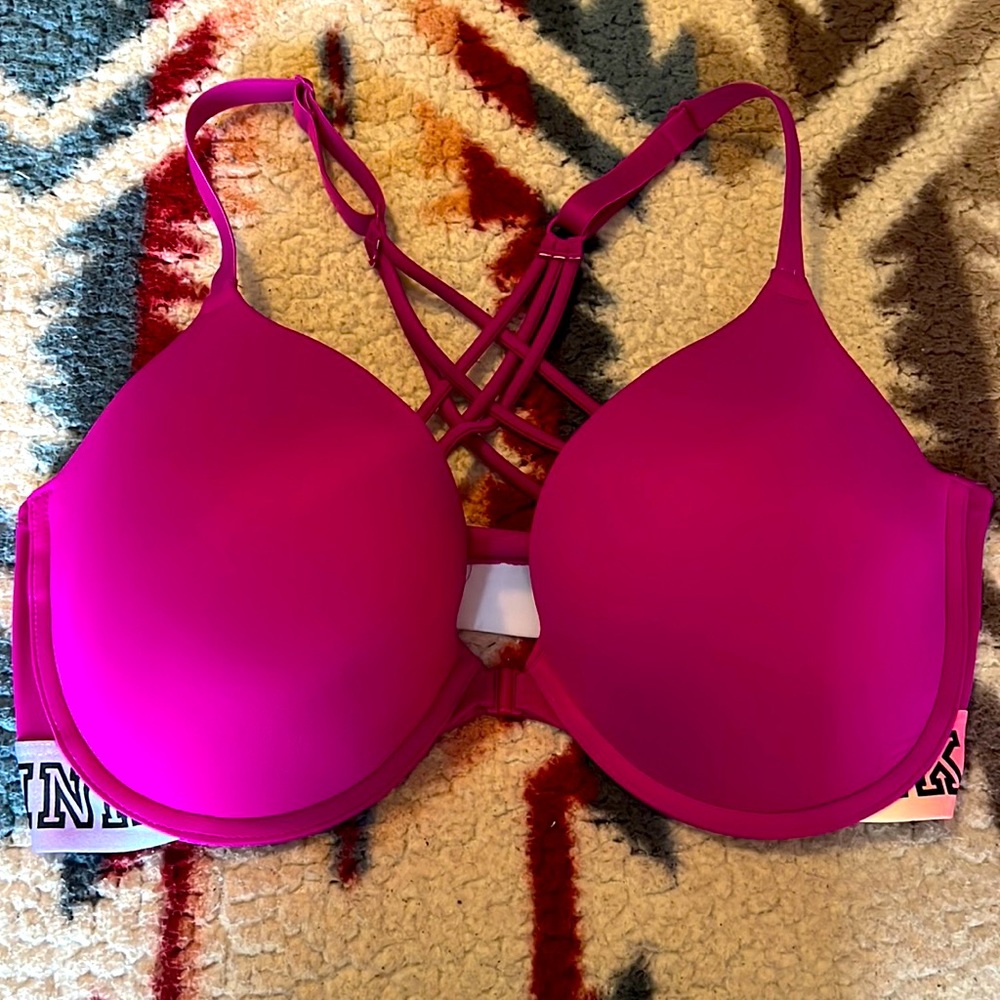 NWT Pink wear everywhere bra. 36DD